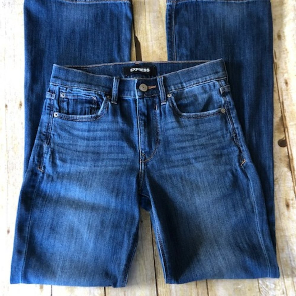 EXPRESS MID RISE STRETCH BOOT CUT JEANS SIZE 4R